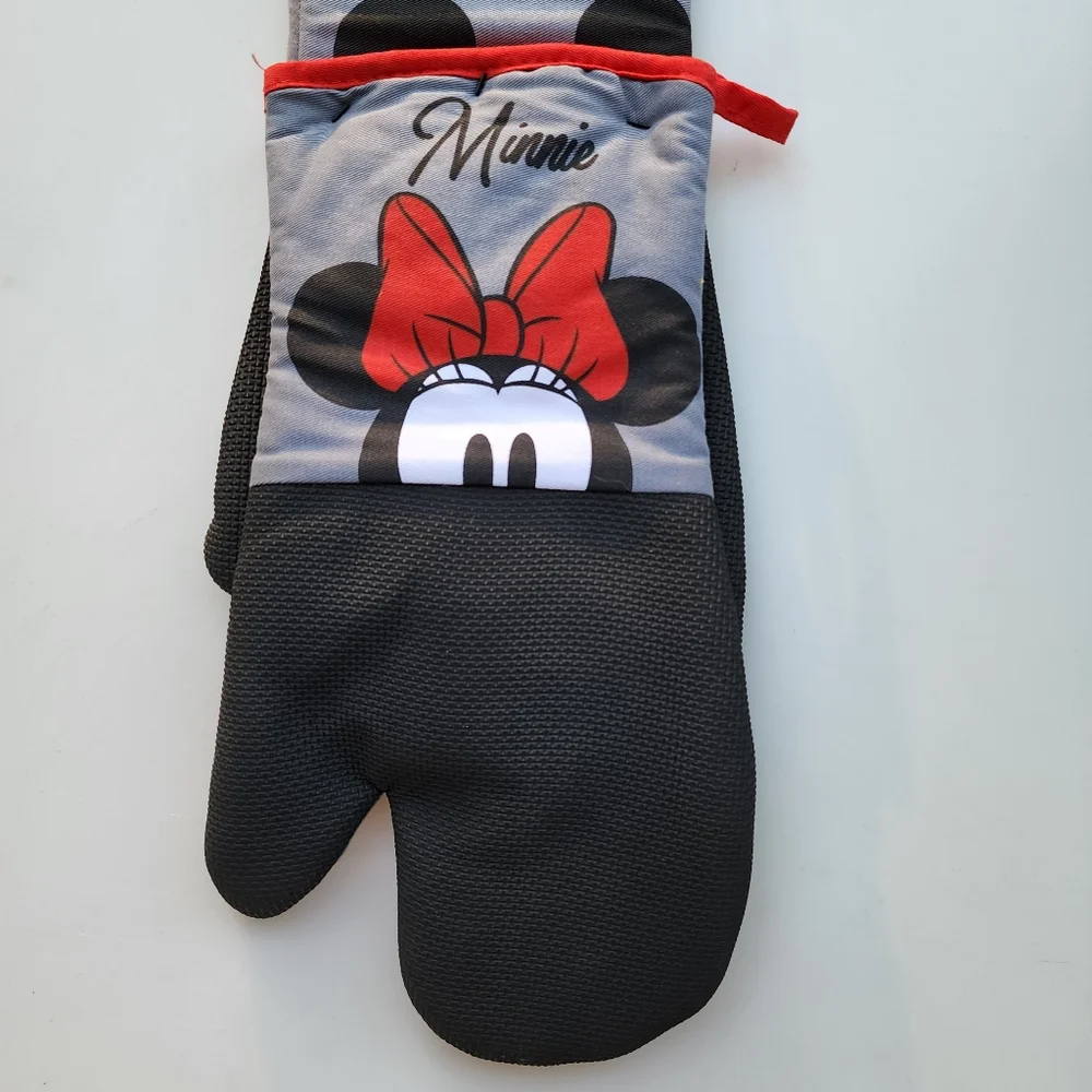 Set of 2 Disney Mickey‎ and Minnie Oven Mitts Neoprene Grip